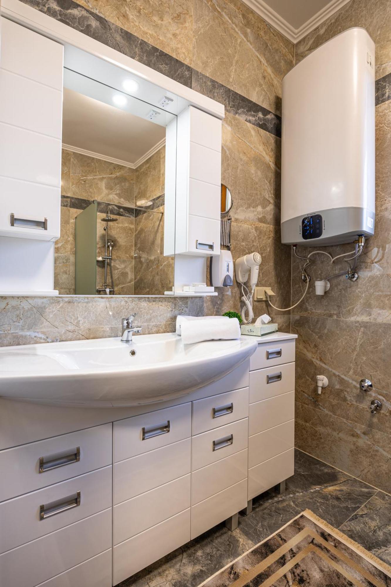 Voeroes Alom Panzio Bed & Breakfast Tiszakecske Exterior photo